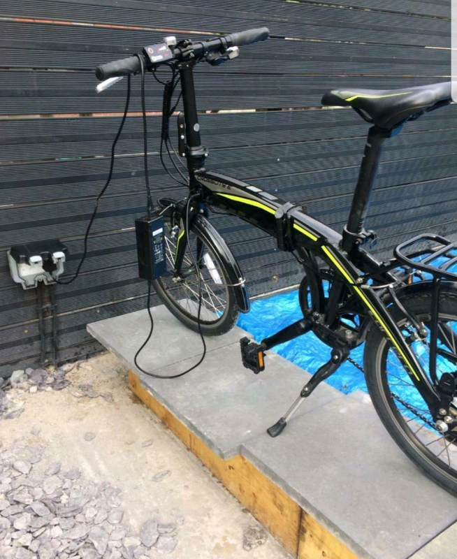 halfords fold up bike